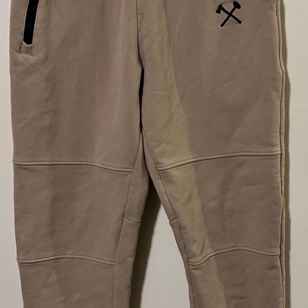Roughneck Khaki Colored Fleece Joggers Boys Medium Elastic Waist Drawstring